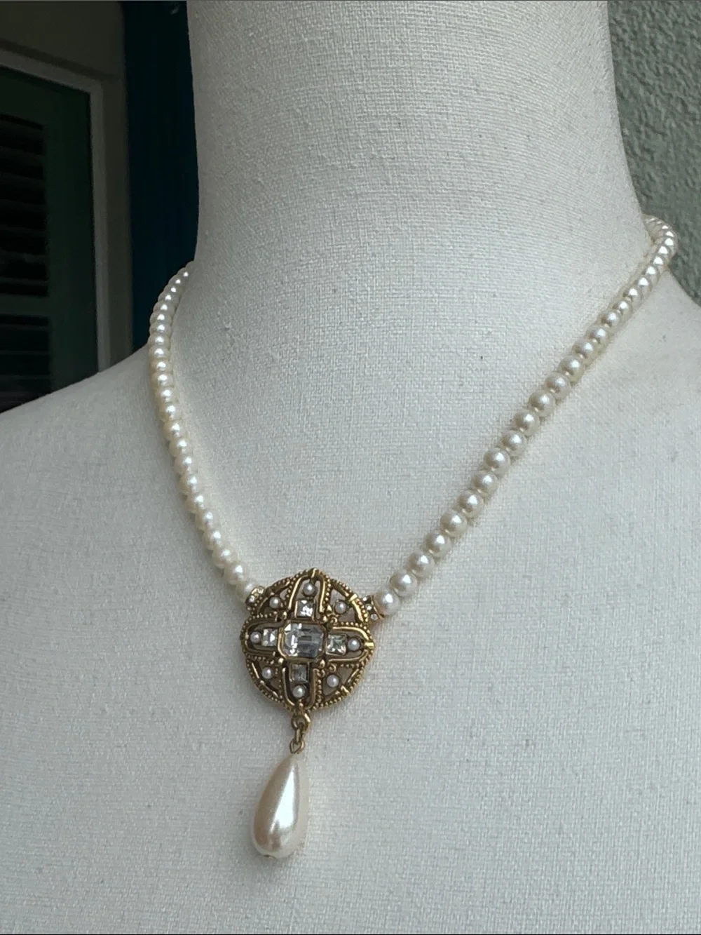 1928 statement necklace - NWOT - Picture 4 of 6